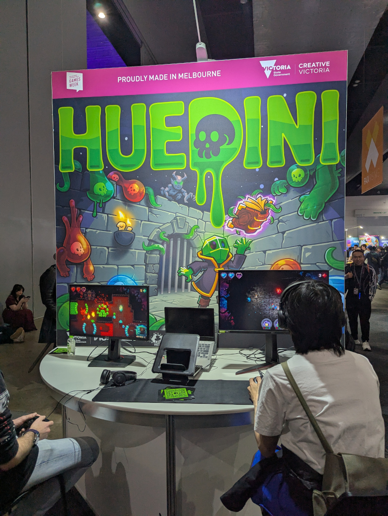 Huedini game booth